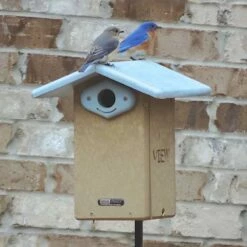 Deluxe Reycled Bluebird House-NABS Approved