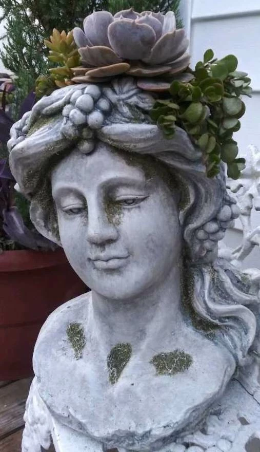 Large Lady Head Planter 8 Large Lady Head Planter - Image 6