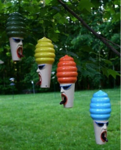 Featured Products 13 Hot Lips Hilda Stoneware Bird Feeder