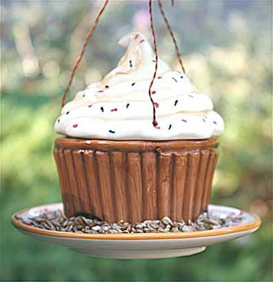Ceramic Cupcake Bird Feeder 3 Ceramic Cupcake Bird Feeder